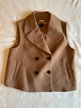 White House Black Market Sleeveless Double-Breasted Vest Jacket. Size 6